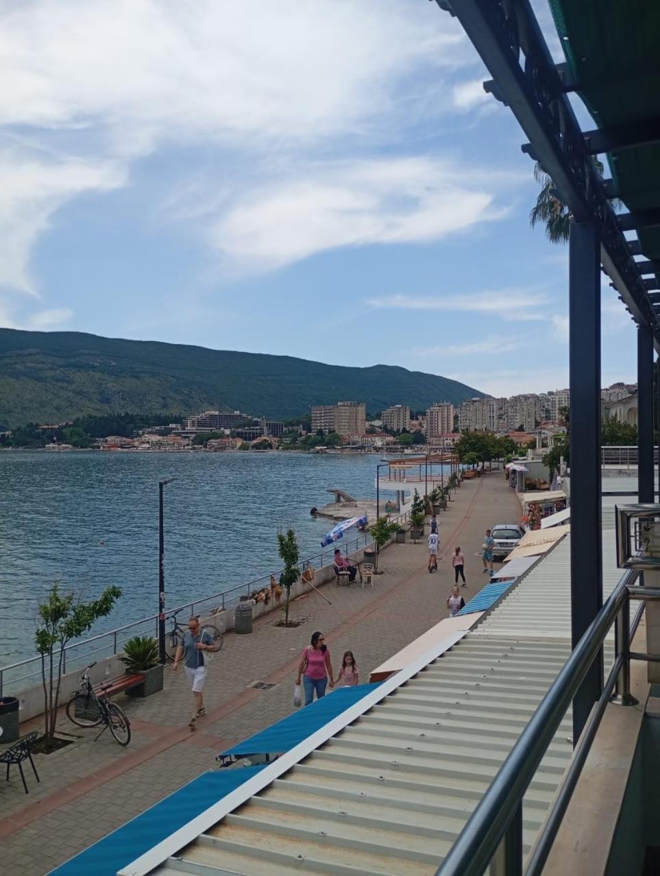 Apartments Cebra Herceg Novi Exterior foto